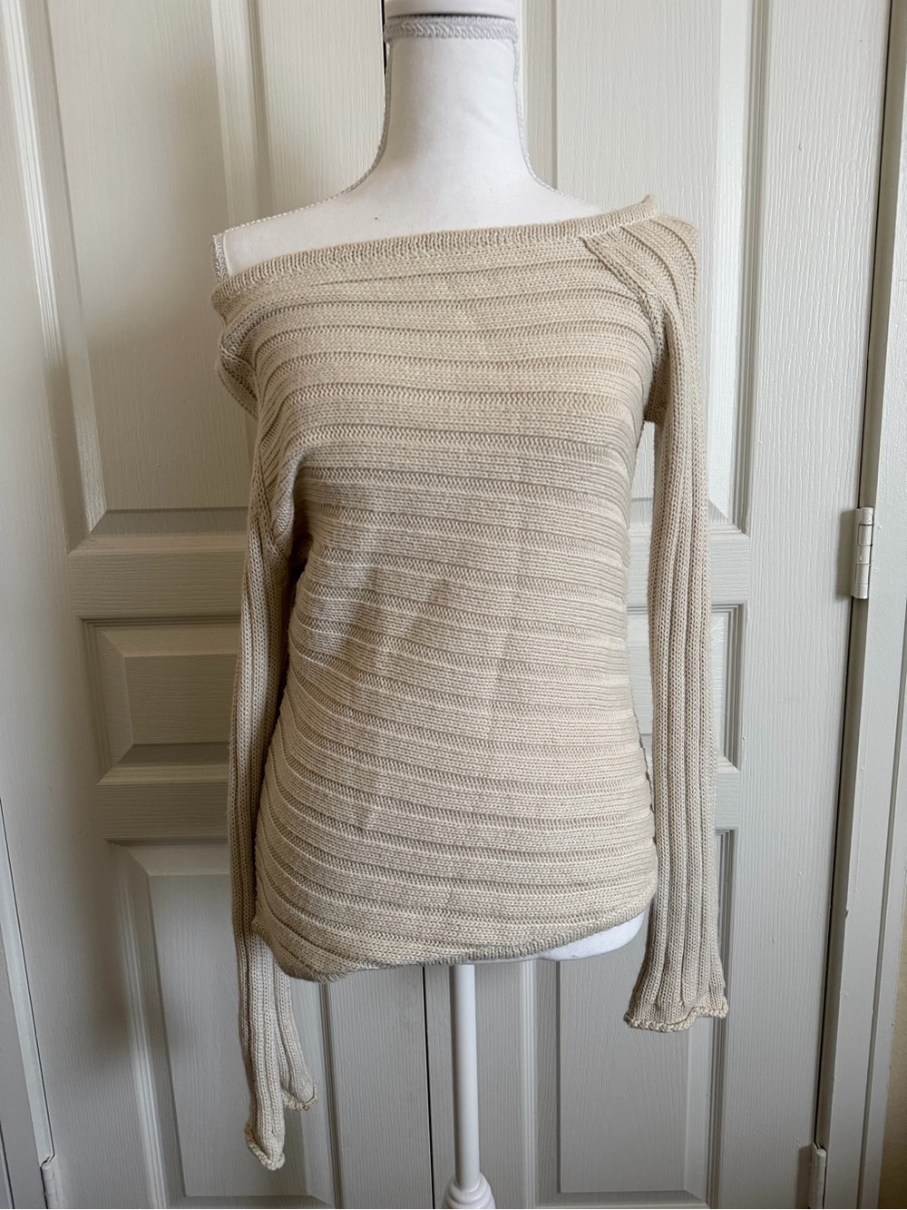 Boat Neck Knit Top